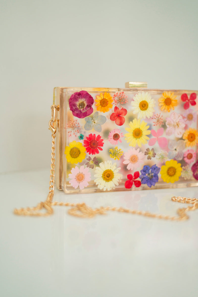 MULTICOLORED FLORAL CLUTCH