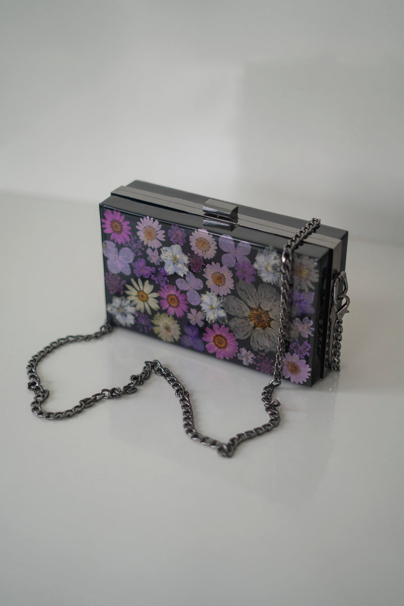 PURPLE/BLACK FLORAL CLUTCH