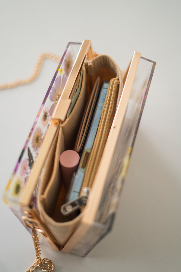 CLUTCH ORGANIZER