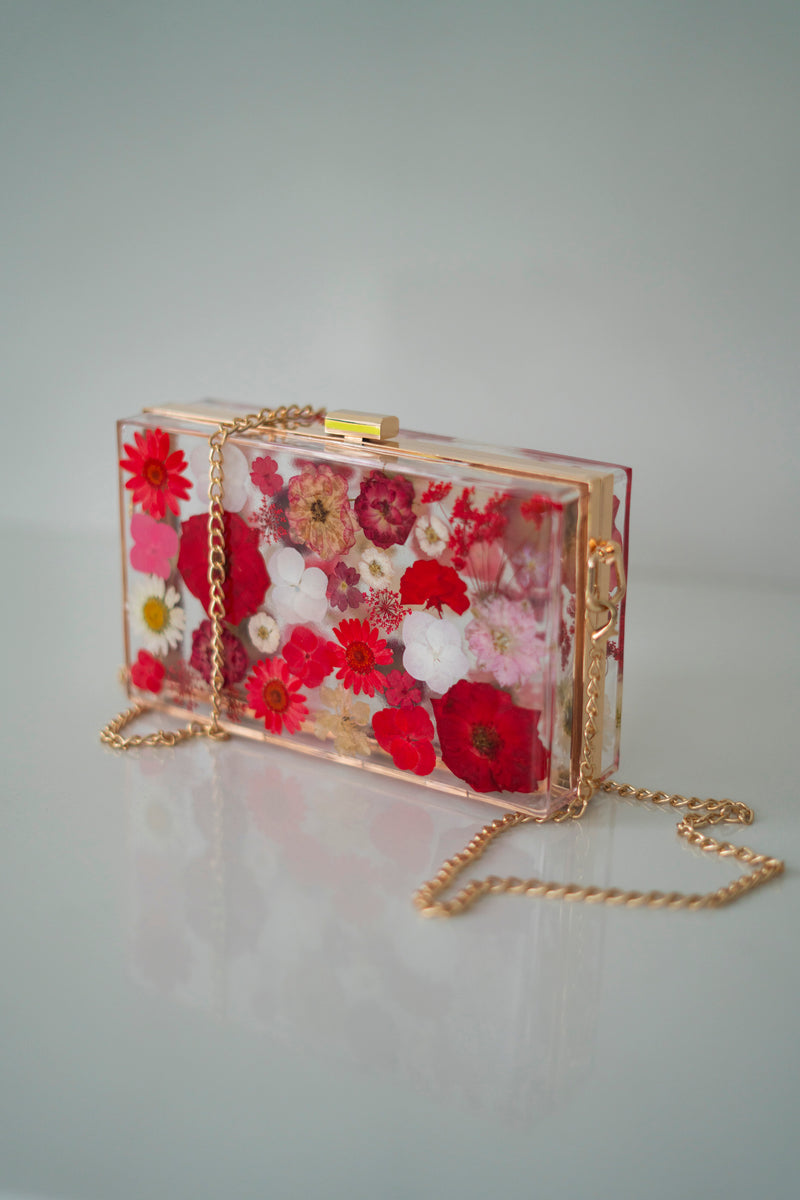 RED/WHITE FLORAL CLUTCH