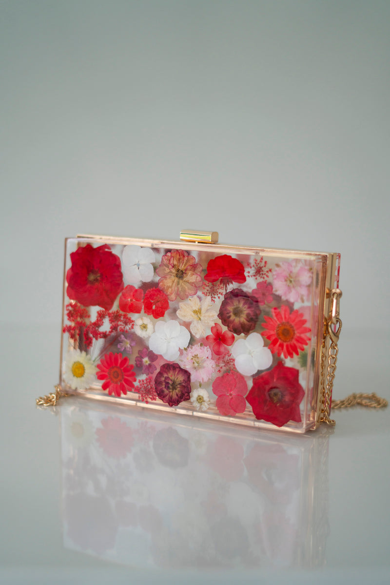 RED/WHITE FLORAL CLUTCH