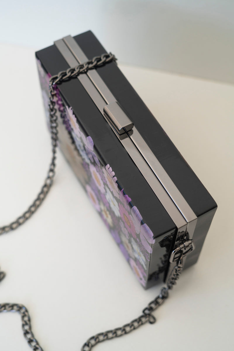 PURPLE/BLACK FLORAL CLUTCH