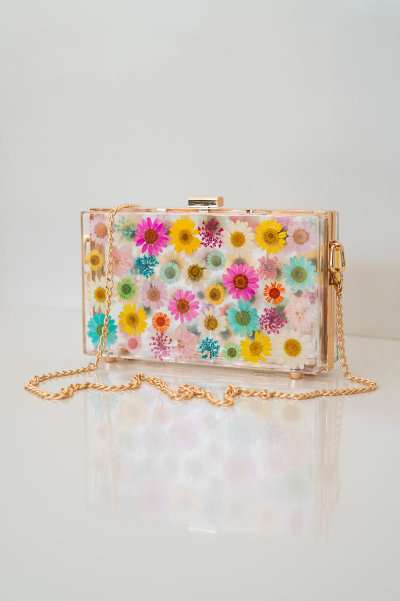 PASTEL FLORAL CLUTCH