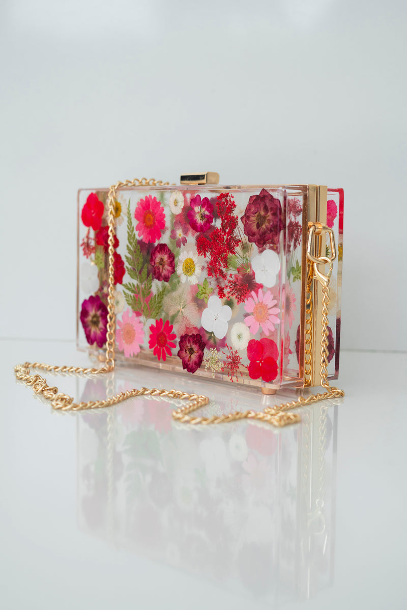 RED/WHITE FLORAL CLUTCH