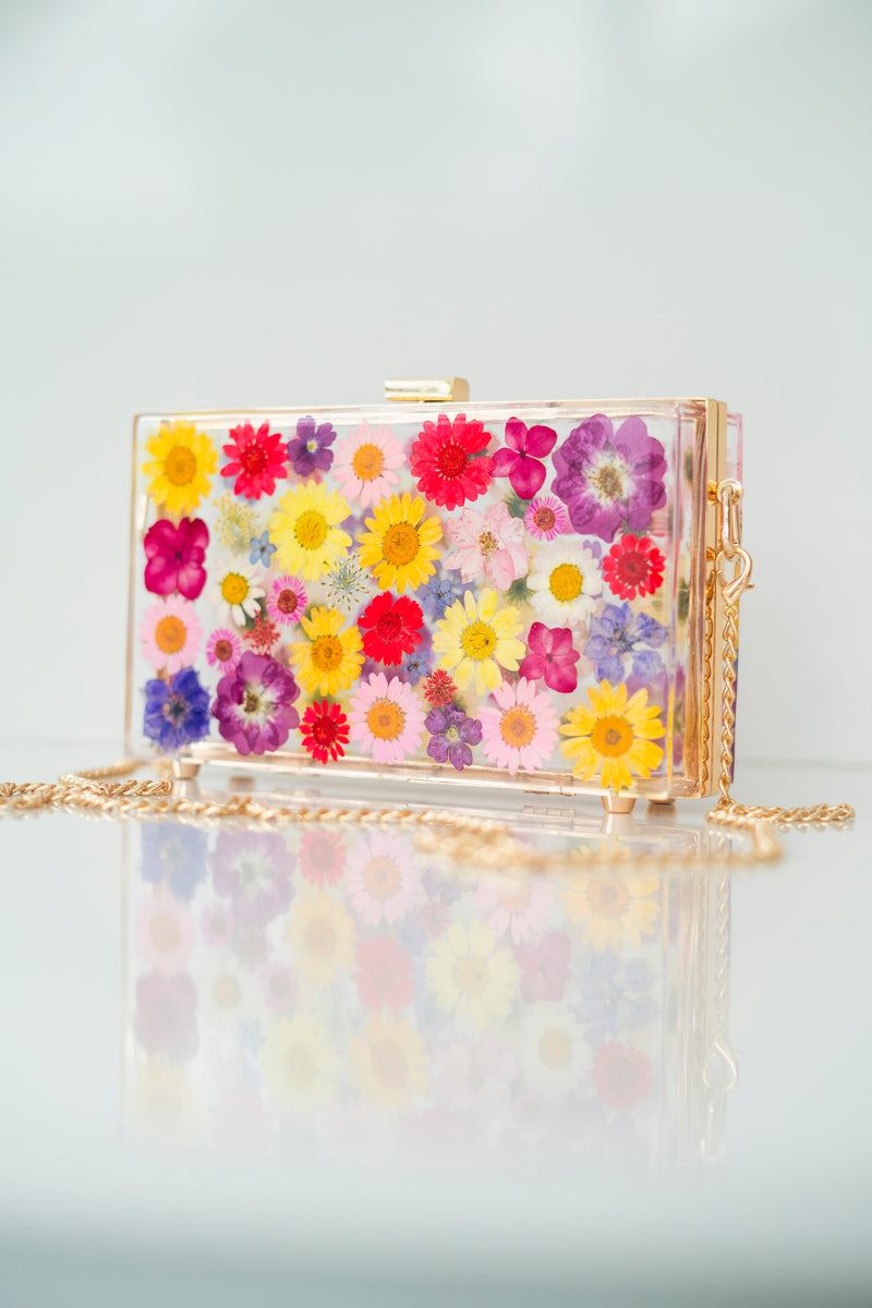 MULTICOLOR FLORAL CLUTCH