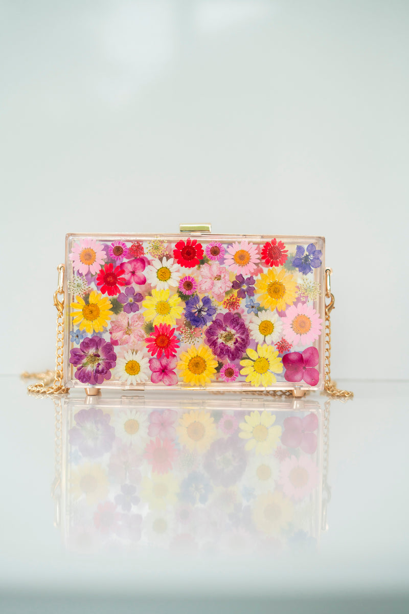 MULTICOLOR FLORAL CLUTCH