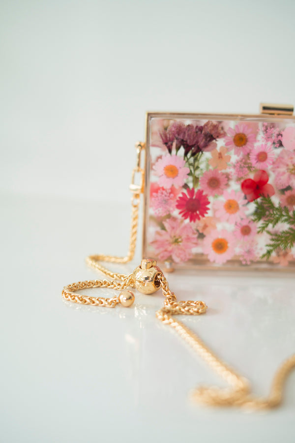 CROSS BODY GOLD CHAIN
