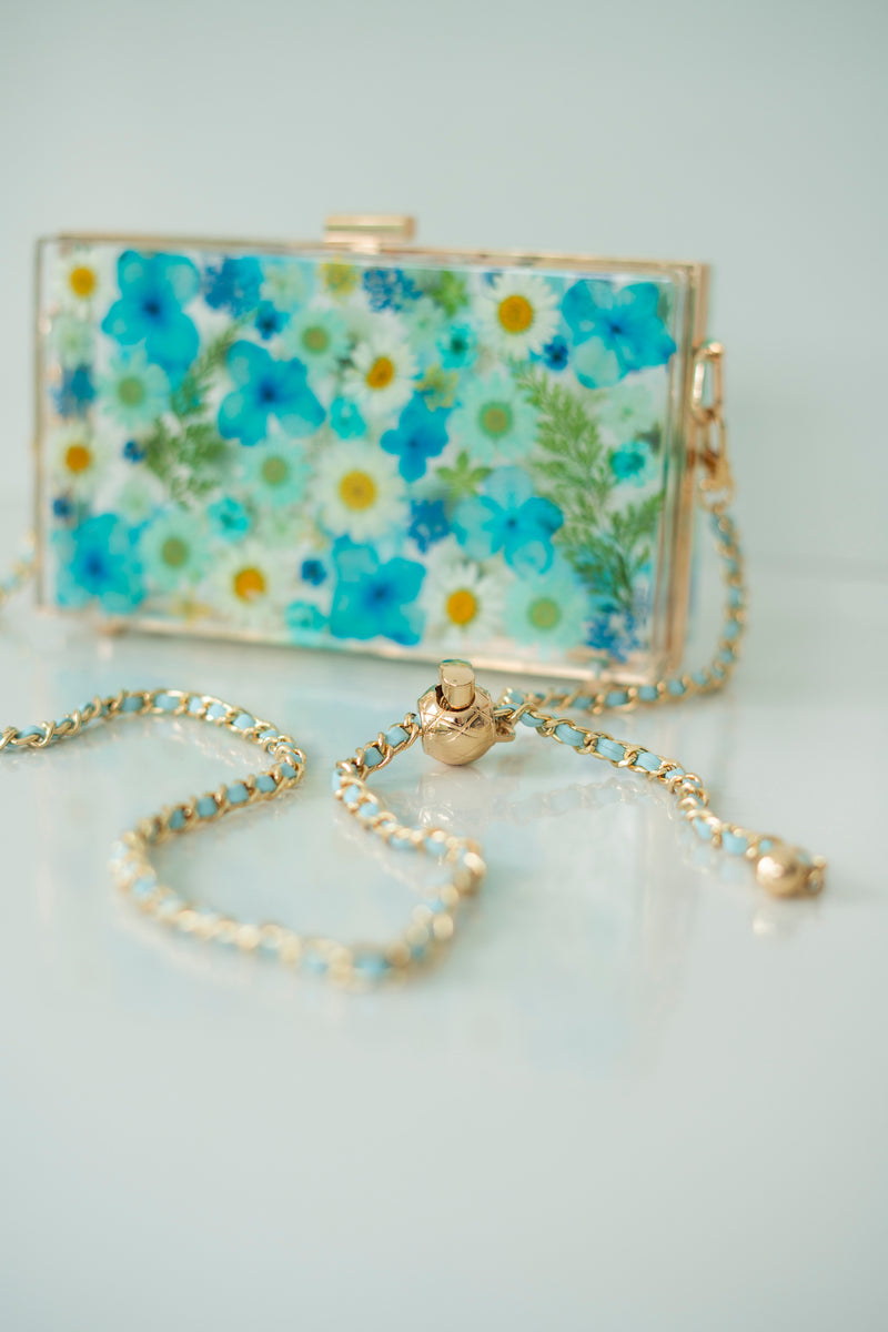 CROSS BODY COLORED CHAIN