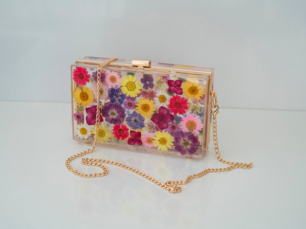 MULTICOLOR FLORAL CLUTCH
