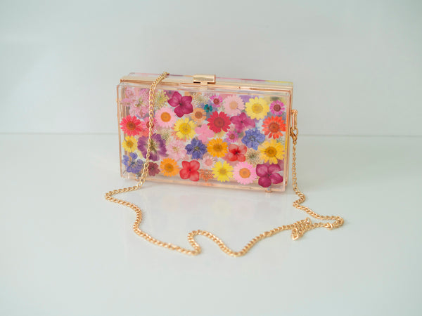 MULTICOLOR FLORAL CLUTCH