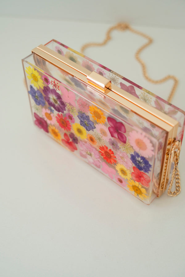 MULTICOLOR FLORAL CLUTCH