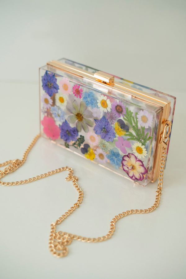RETRO FLORAL CLUTCH