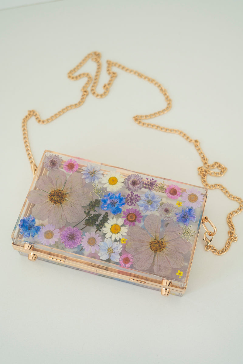 VINTAGE PURPLE FLORAL CLUTCH