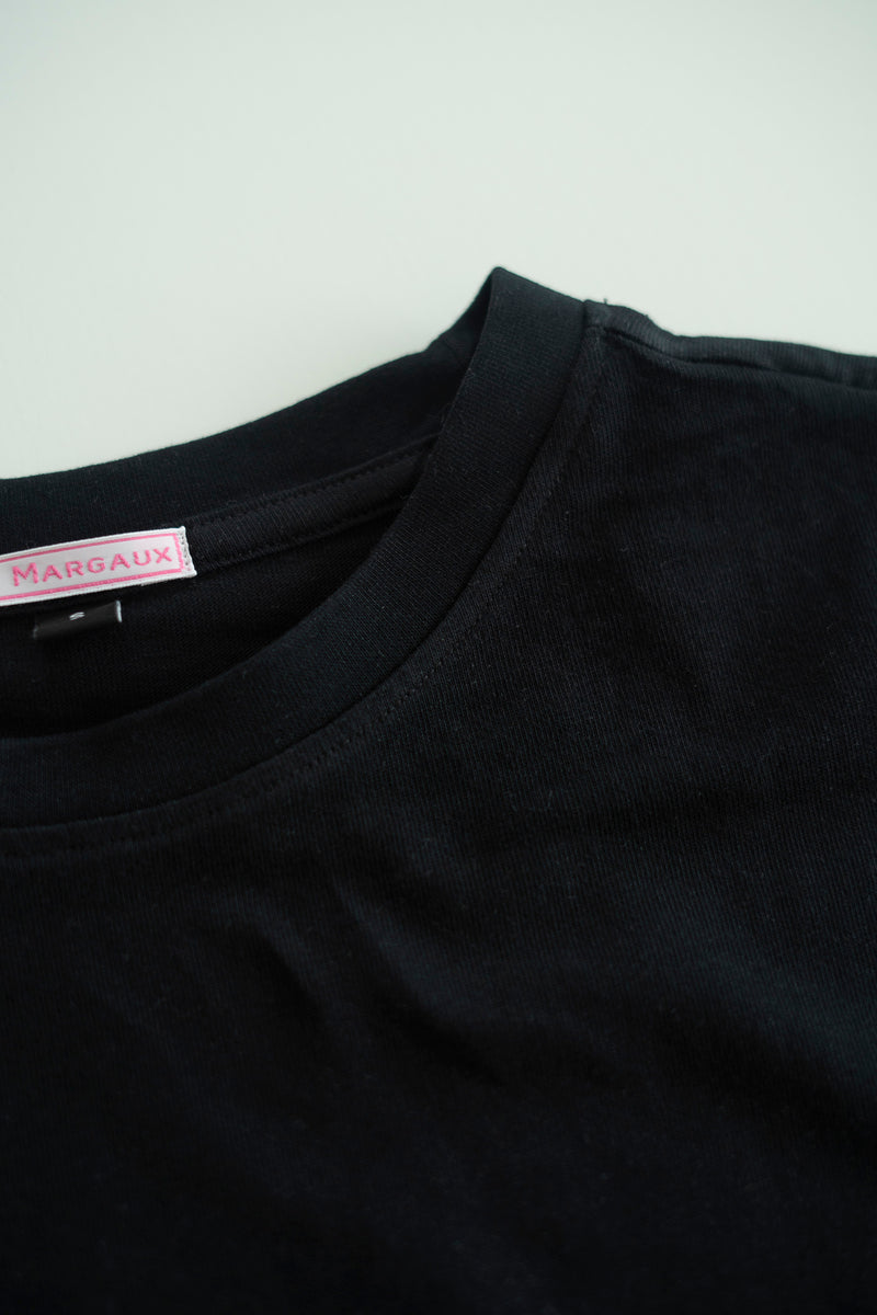 NOBODY CARES. T-SHIRT BLACK