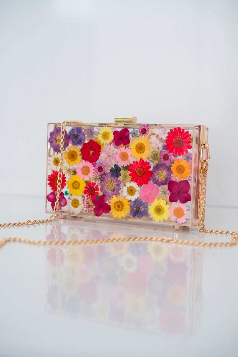 MULTICOLOR FLORAL CLUTCH