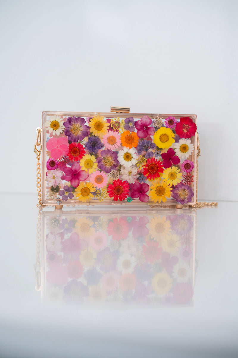 MULTICOLOR FLORAL CLUTCH