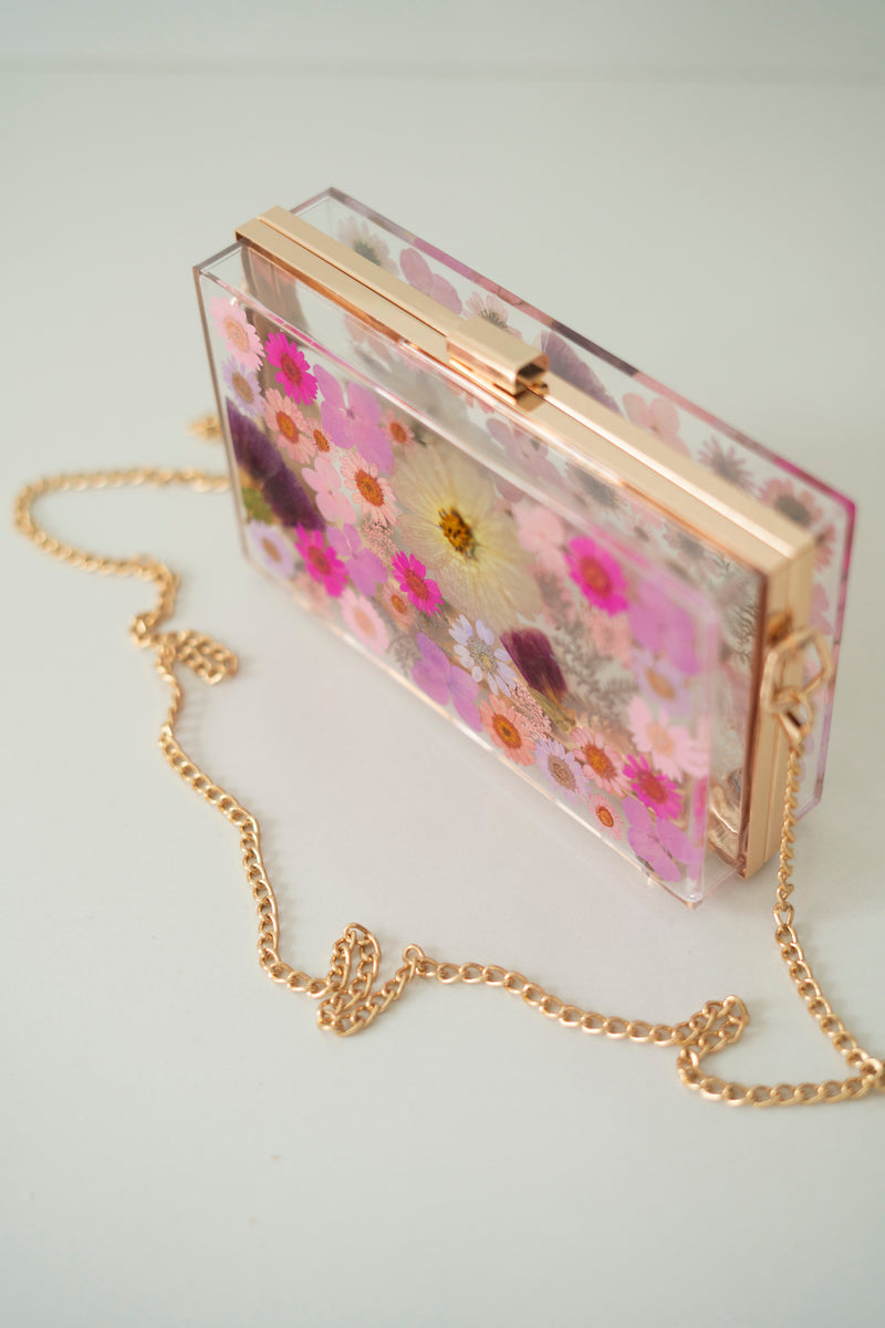 PASTEL PURPLE FLORAL CLUTCH