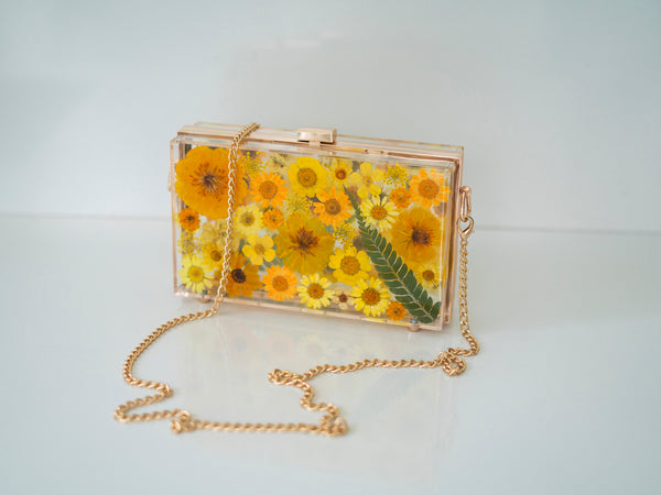 GOLDEN BLOOM FLORAL CLUTCH