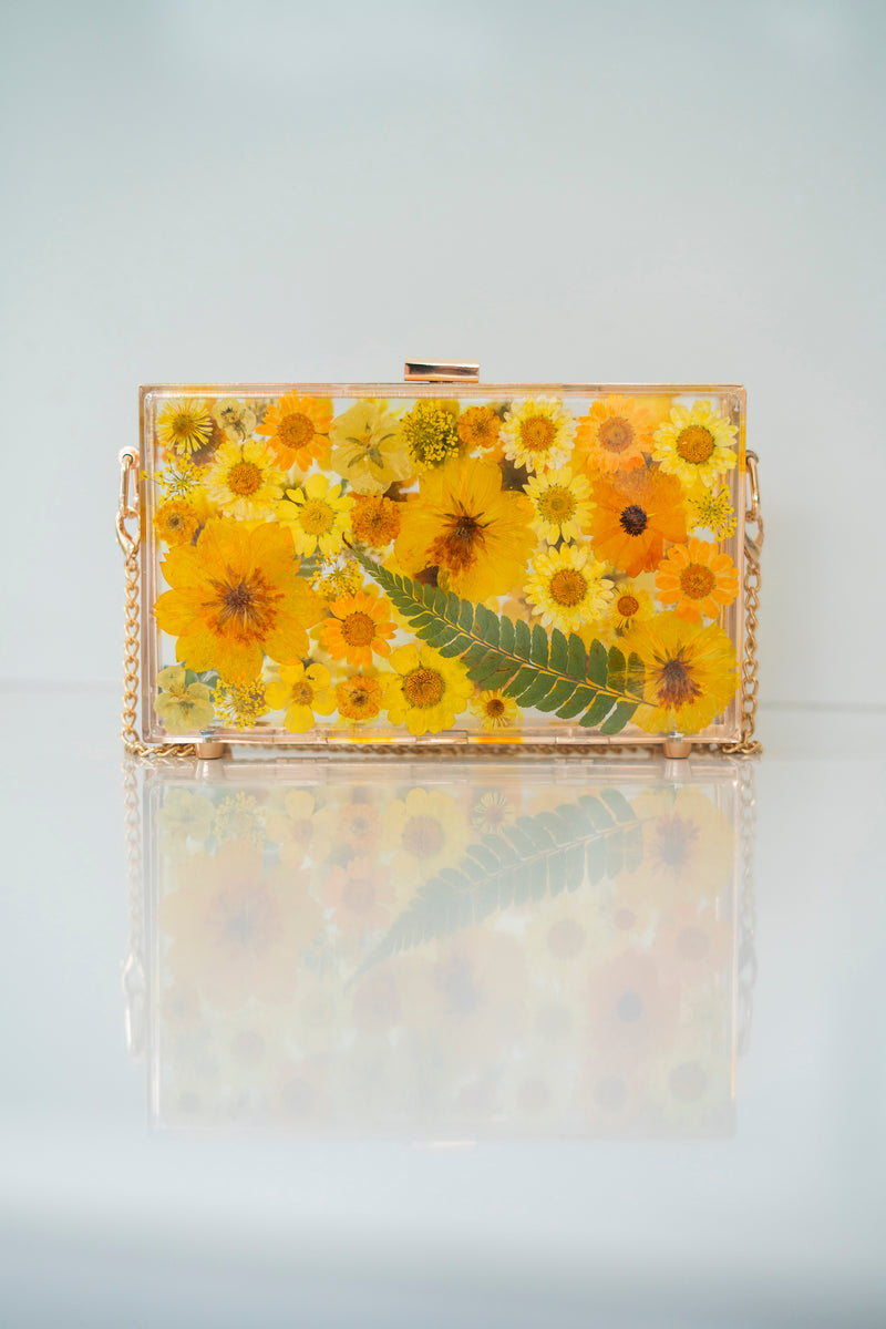 GOLDEN BLOOM FLORAL CLUTCH