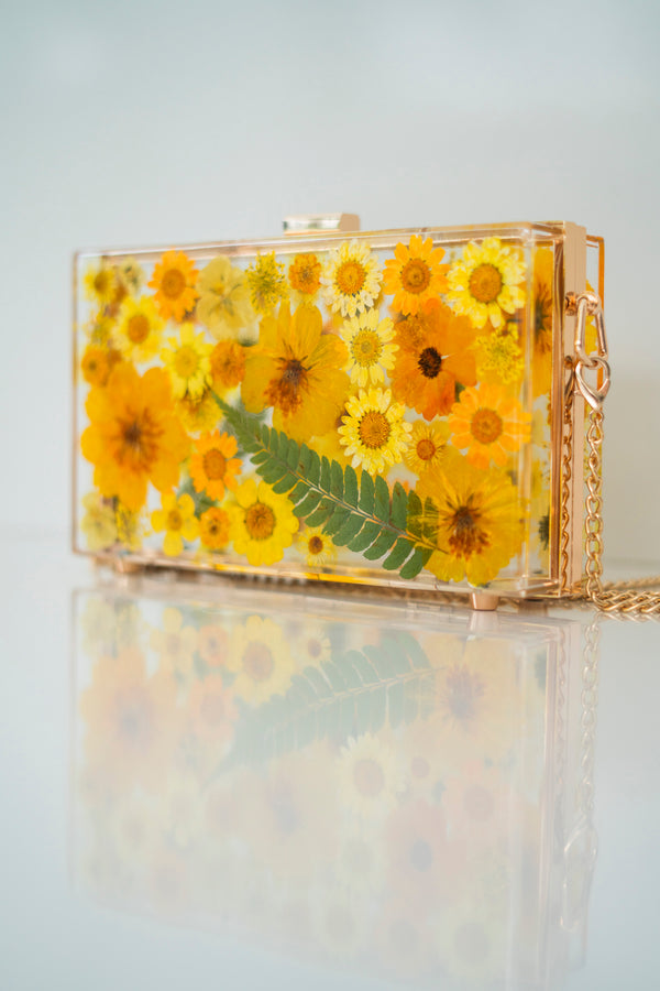 GOLDEN BLOOM FLORAL CLUTCH