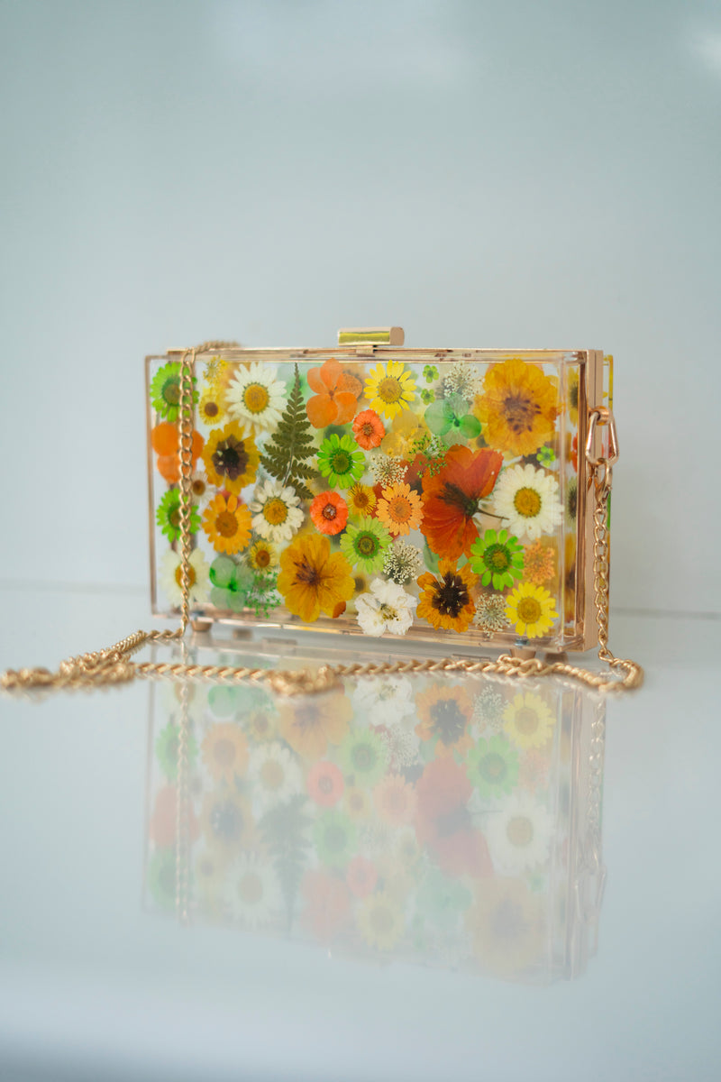 WILD FOREST FLORAL CLUTCH