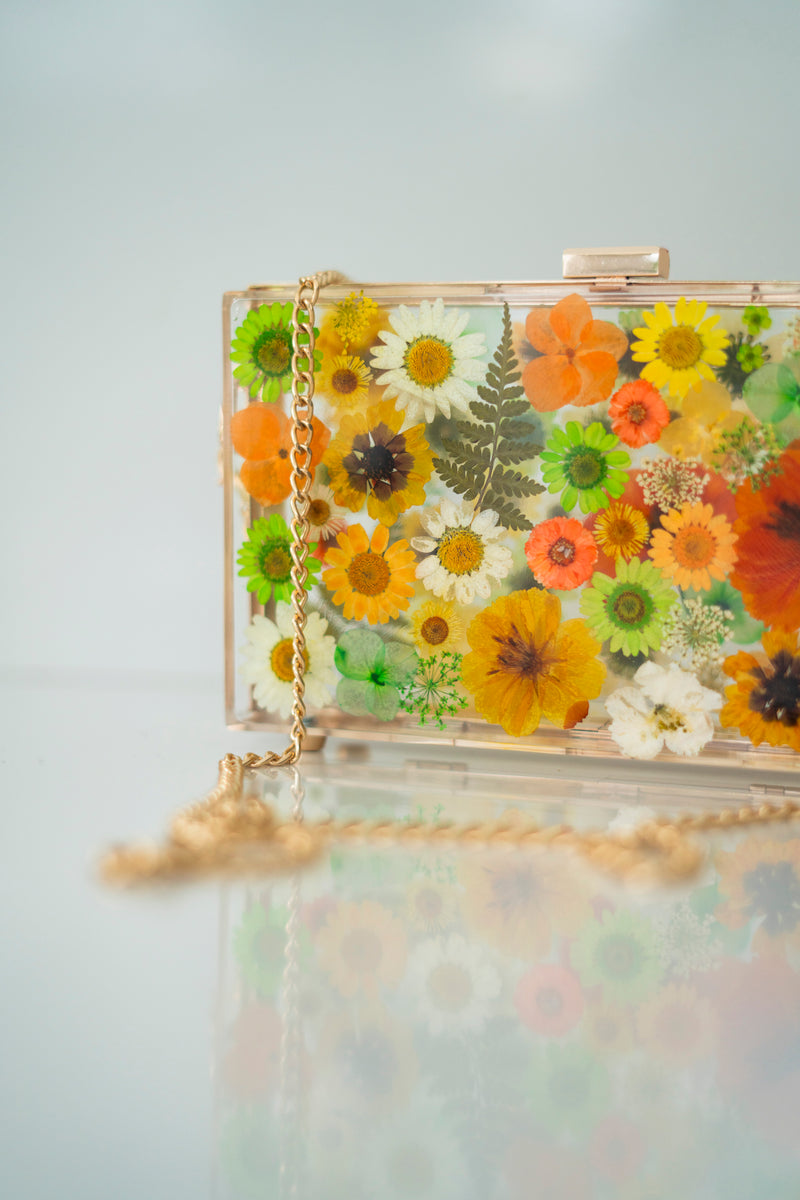 WILD FOREST FLORAL CLUTCH