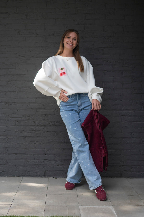 CHERRY SWEATER
