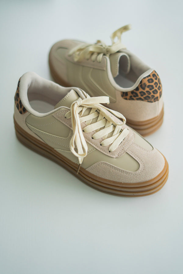 LEOPARD SNEAKERS