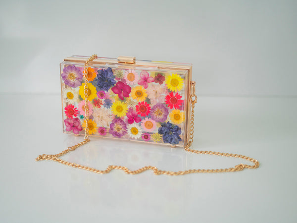 MULTICOLOR FLORAL CLUTCH