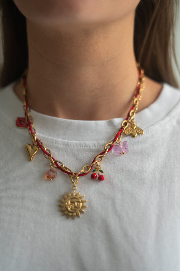 BORDEAUX CHARM NECKLACE