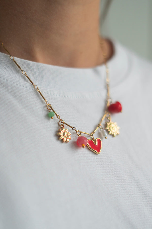 HEART NECKLACE