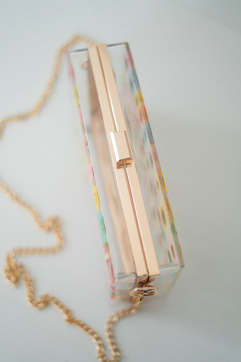 PASTEL FLORAL CLUTCH