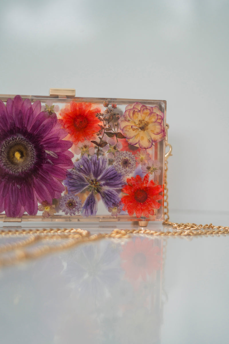 AUTUMN IS CALLING FLORAL CLUTCH
