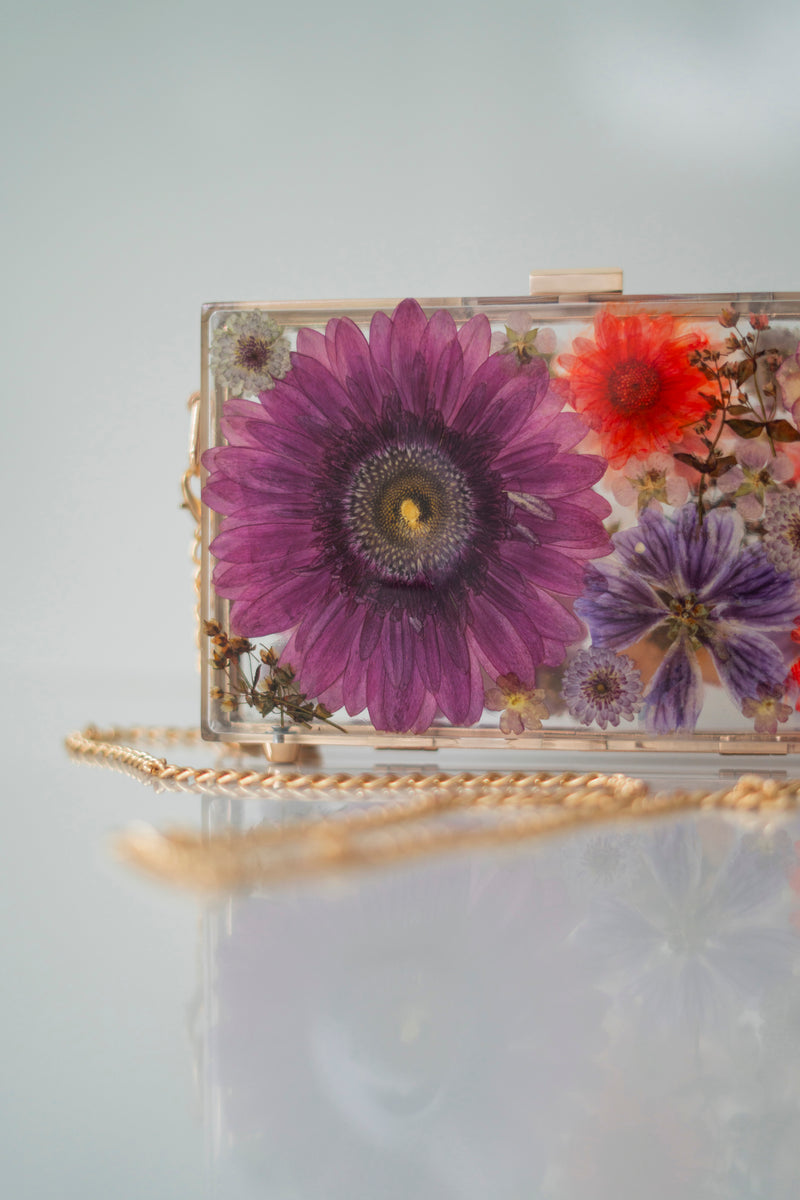 AUTUMN IS CALLING FLORAL CLUTCH