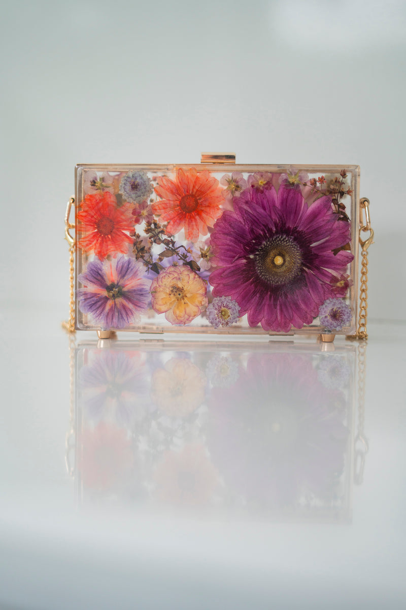 AUTUMN IS CALLING FLORAL CLUTCH
