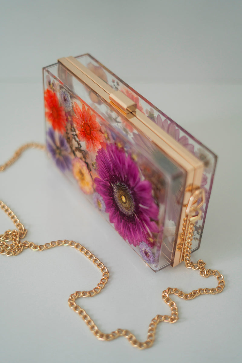 AUTUMN IS CALLING FLORAL CLUTCH