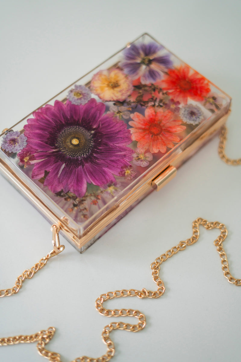 AUTUMN IS CALLING FLORAL CLUTCH