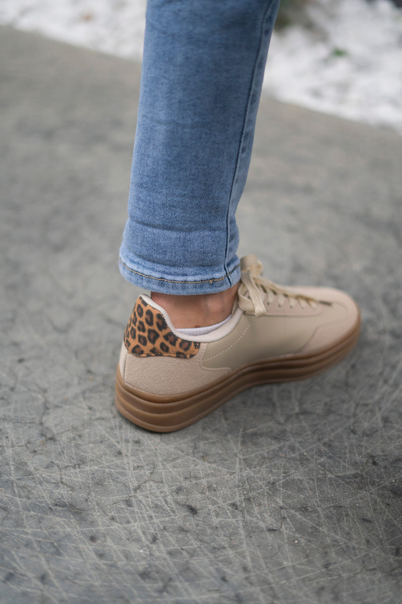 NOT YOUR CUP OF TEA MOM JEANS