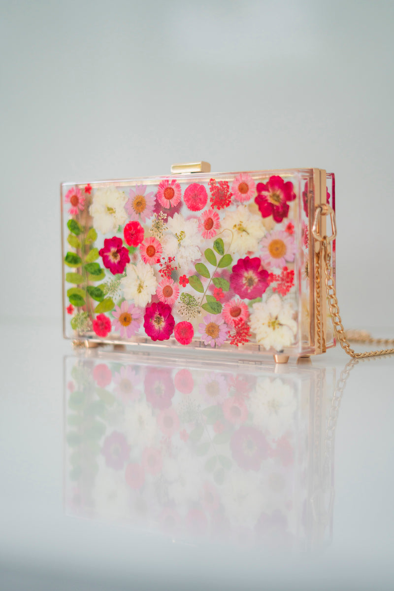 SOFT RED FLORAL CLUTCH