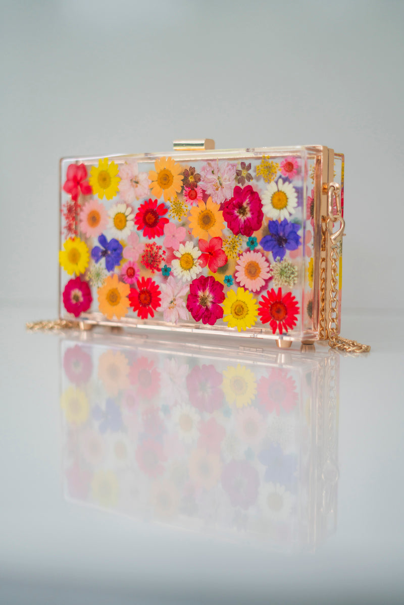 MULTICOLOR FLORAL CLUTCH
