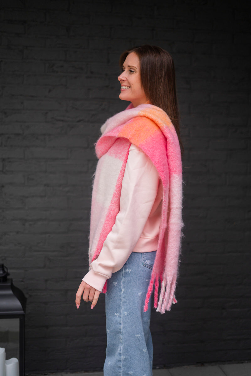 PINK CHECK SCARF