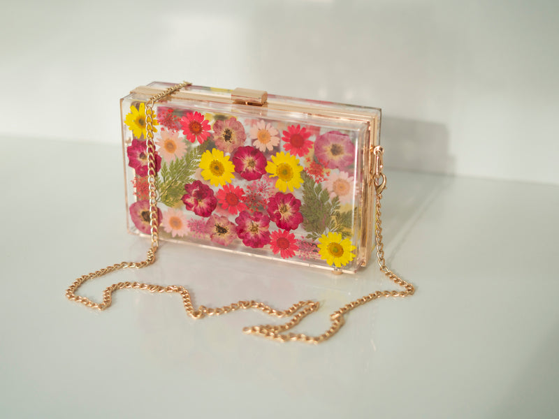 GARDEN FLOWER FLORAL CLUTCH