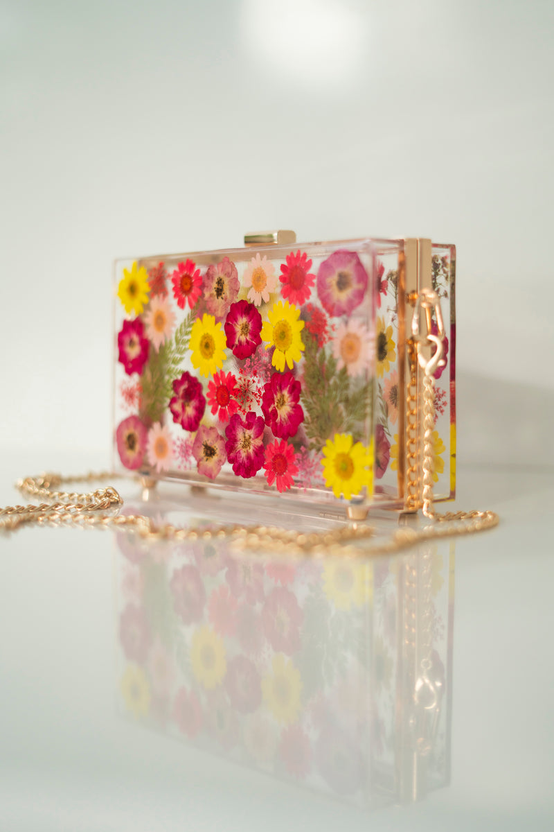 GARDEN FLOWER FLORAL CLUTCH