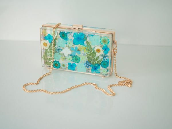 BLUE FLORAL CLUTCH