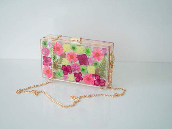 FUCHSIA/GREEN FLORAL CLUTCH