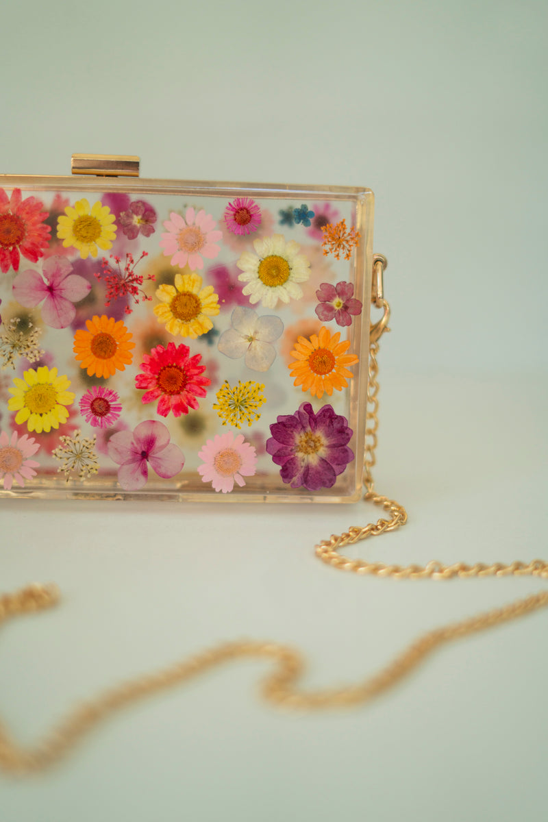 MULTICOLORED FLORAL CLUTCH