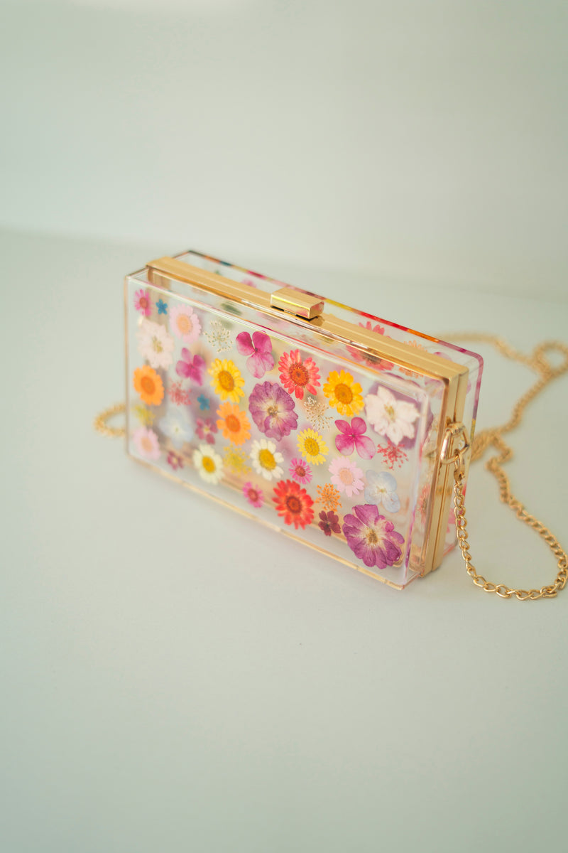 MULTICOLORED FLORAL CLUTCH