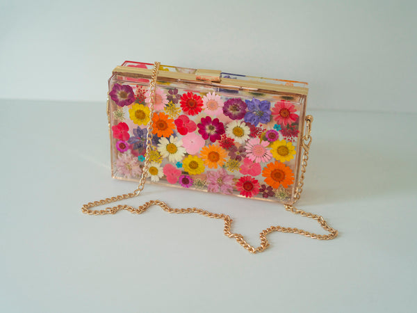 MULTICOLORED FLORAL CLUTCH