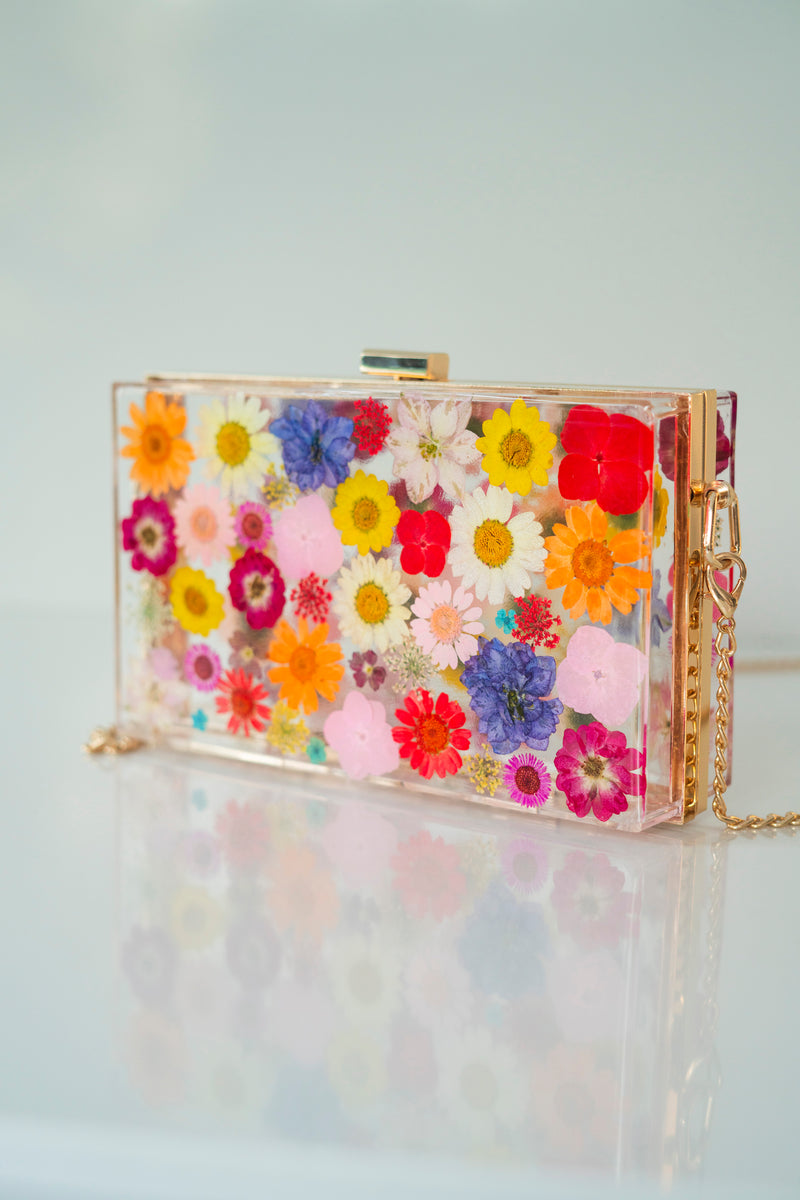 MULTICOLORED FLORAL CLUTCH