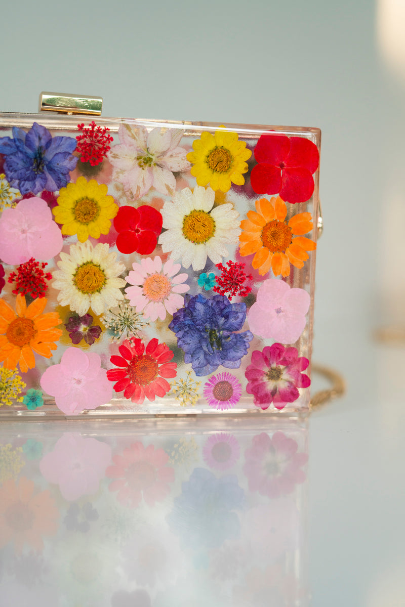 MULTICOLORED FLORAL CLUTCH